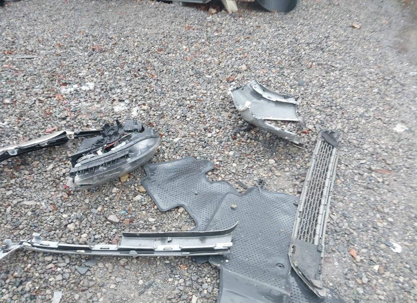 Photo 12 of 2014 Kia Sorento SX (VIN 5XYKW4A73EG432044)