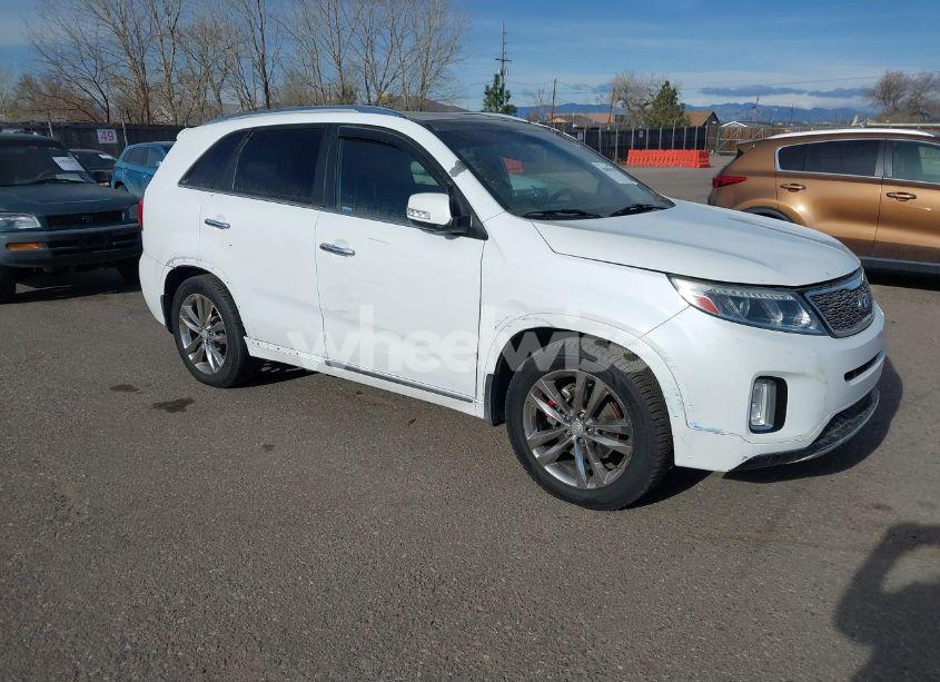 2014 Kia Sorento LIMITED V6 (VIN 5XYKW4A74EG495153) main photo