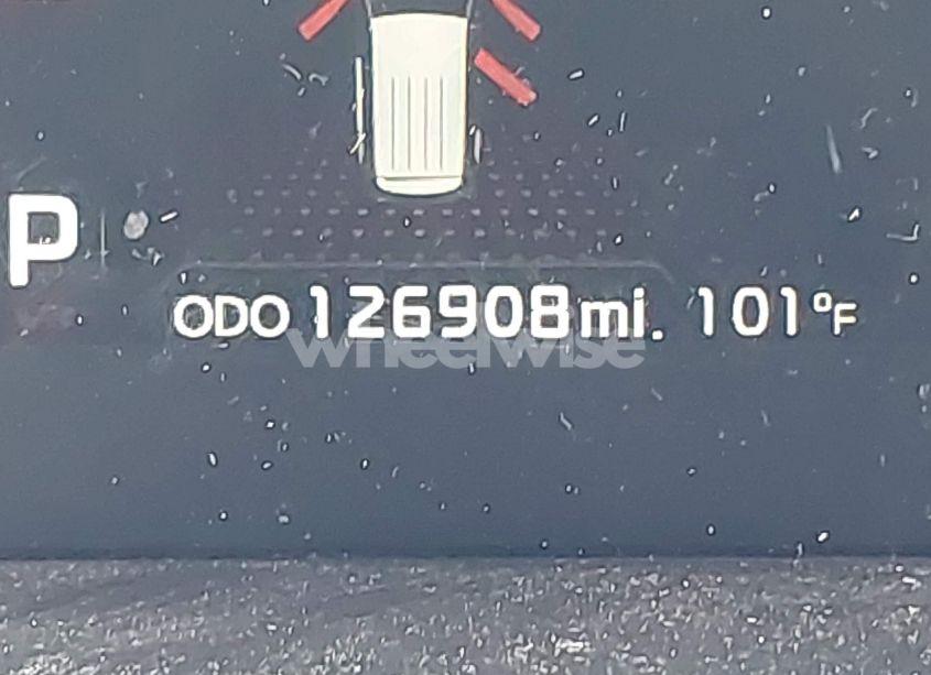 Photo 16 of 2015 Kia Sorento SX V6 (VIN 5XYKW4A74FG564974)