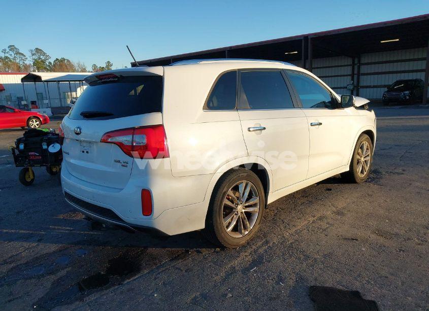 Photo 4 of 2014 Kia Sorento LIMITED V6 (VIN 5XYKW4A75EG445703)