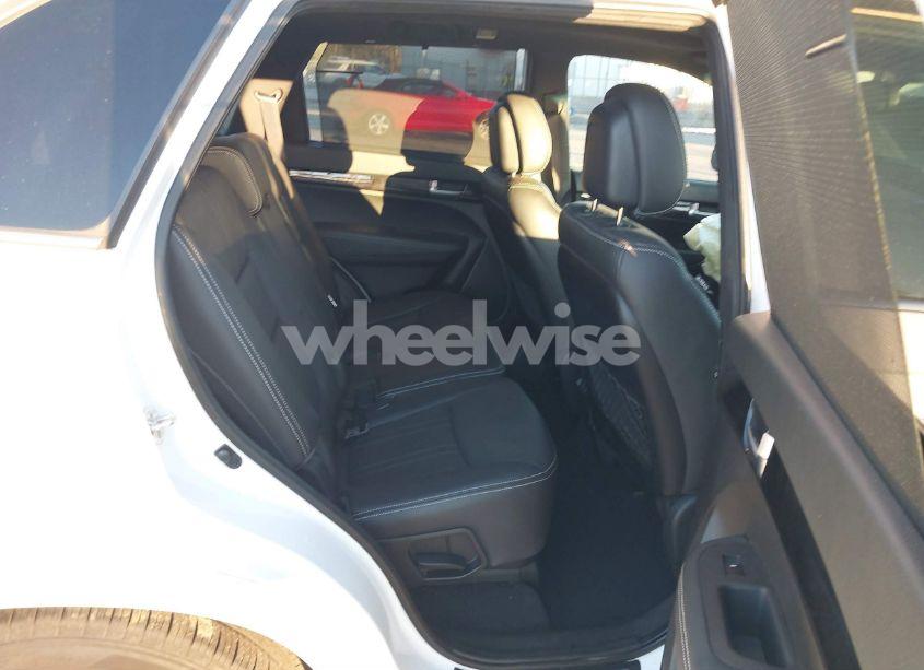 Photo 8 of 2014 Kia Sorento LIMITED V6 (VIN 5XYKW4A75EG445703)
