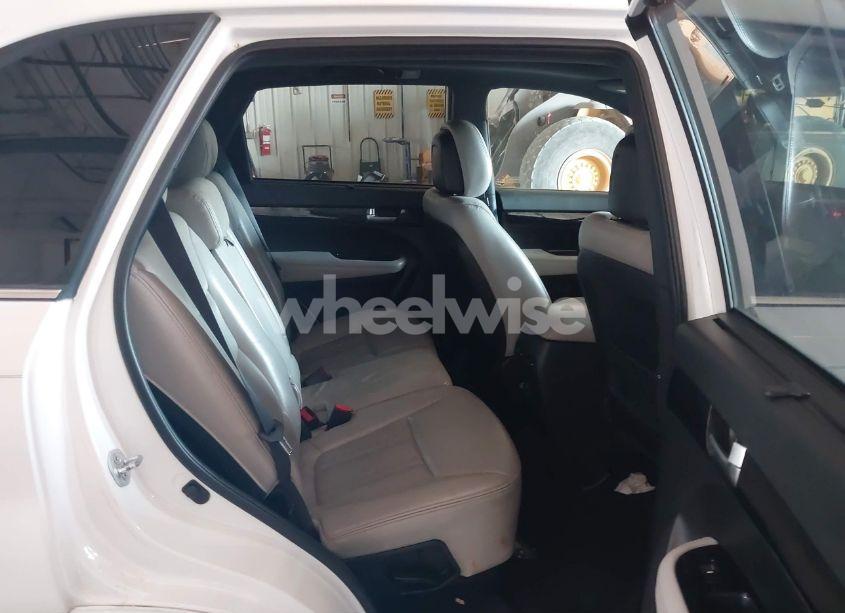 Photo 8 of 2014 Kia Sorento LIMITED V6 (VIN 5XYKW4A75EG518505)
