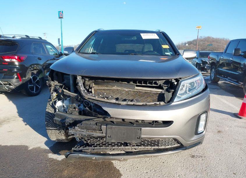 Photo 13 of 2014 Kia Sorento LIMITED V6 (VIN 5XYKW4A75EG538852)