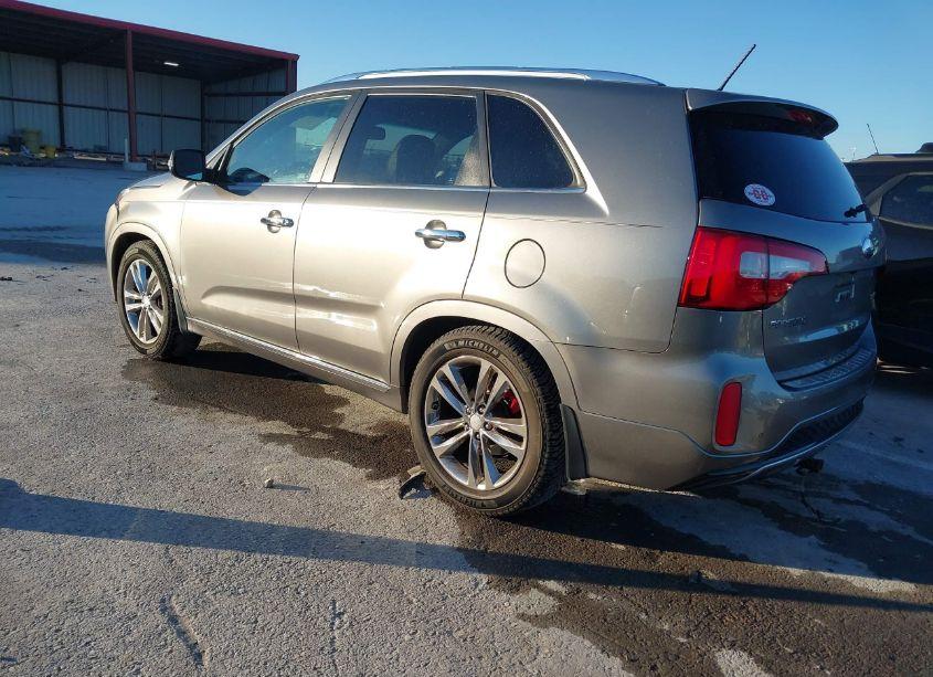 Photo 3 of 2014 Kia Sorento LIMITED V6 (VIN 5XYKW4A75EG538852)