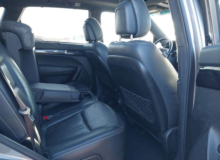 Photo 8 of 2014 Kia Sorento LIMITED V6 (VIN 5XYKW4A75EG538852)