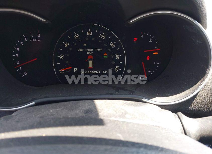 Photo 7 of 2015 Kia Sorento SX V6 (VIN 5XYKW4A76FG564569)