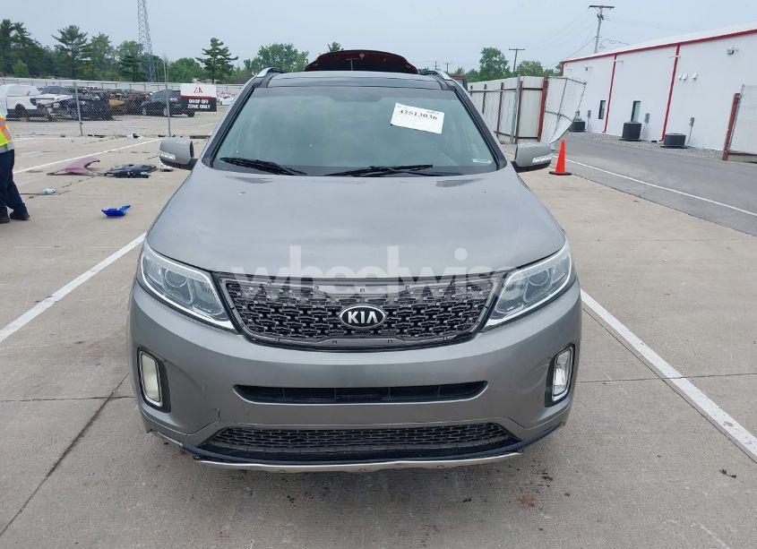 Photo 12 of 2014 Kia Sorento SX (VIN 5XYKW4A77EG434282)