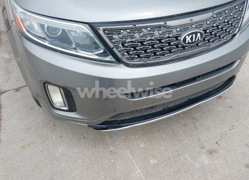 Photo 6 of 2014 Kia Sorento SX (VIN 5XYKW4A77EG434282)