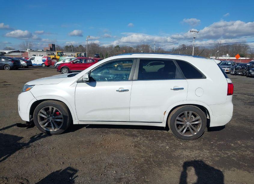 Photo 14 of 2014 Kia Sorento LIMITED V6 (VIN 5XYKW4A77EG548332)