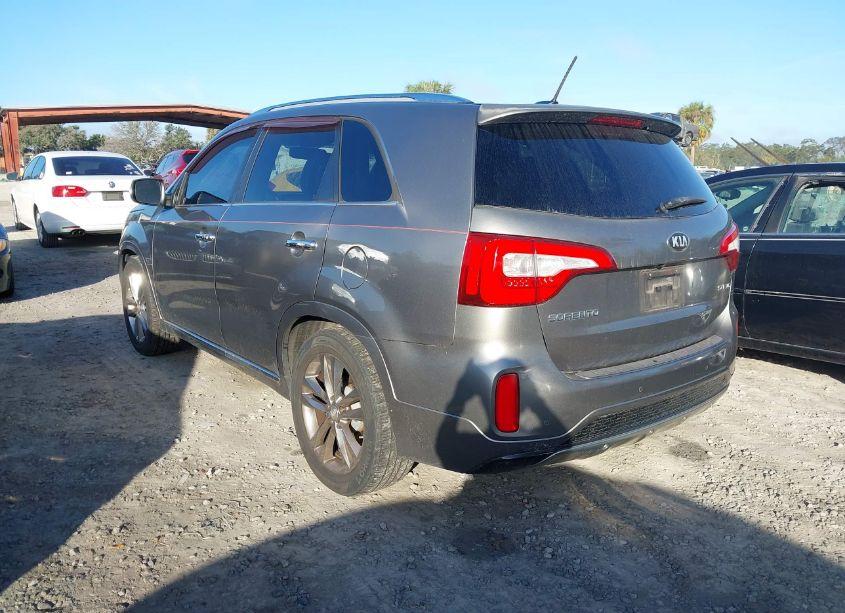 Photo 3 of 2015 Kia Sorento LIMITED V6 (VIN 5XYKW4A77FG579100)
