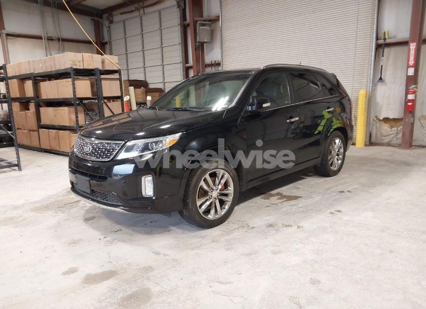 Photo 2 of 2014 Kia Sorento LIMITED V6 (VIN 5XYKW4A7XEG470404)