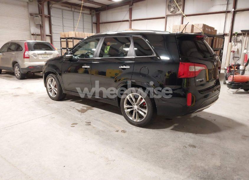 Photo 3 of 2014 Kia Sorento LIMITED V6 (VIN 5XYKW4A7XEG470404)