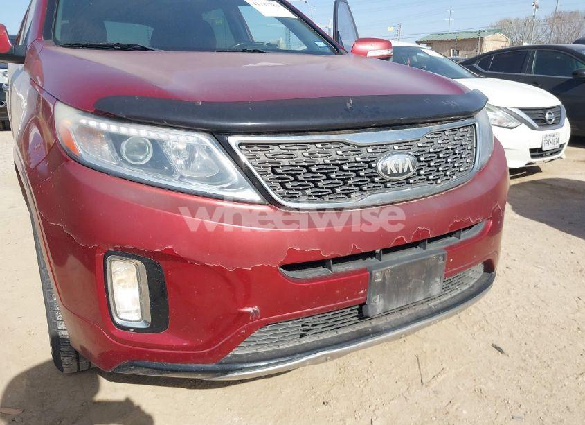 Photo 6 of 2015 Kia Sorento SX V6 (VIN 5XYKW4A7XFG581147)