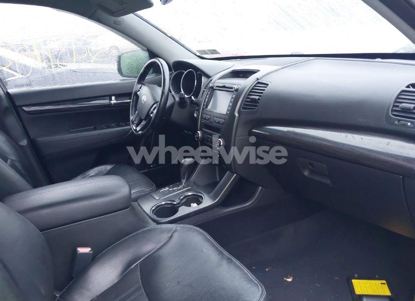 Photo 5 of 2012 Kia Sorento SX V6 (VIN 5XYKWDA20CG276790)