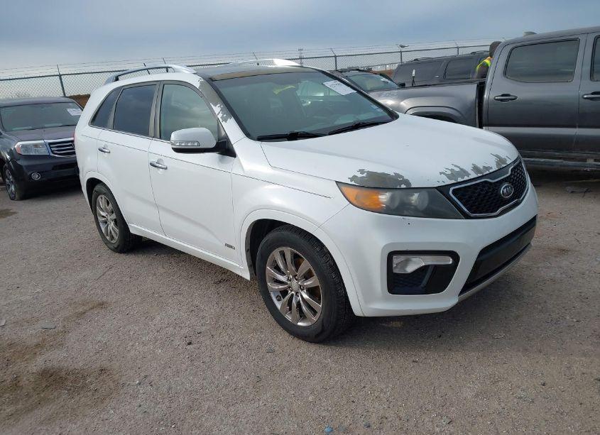 2013 Kia Sorento SX V6 (VIN 5XYKWDA20DG394467) main photo