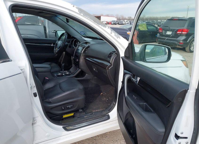 Photo 5 of 2013 Kia Sorento SX V6 (VIN 5XYKWDA20DG394467)