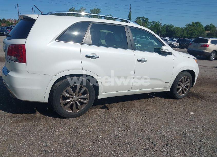 Photo 4 of 2012 Kia Sorento SX V6 (VIN 5XYKWDA21CG253986)