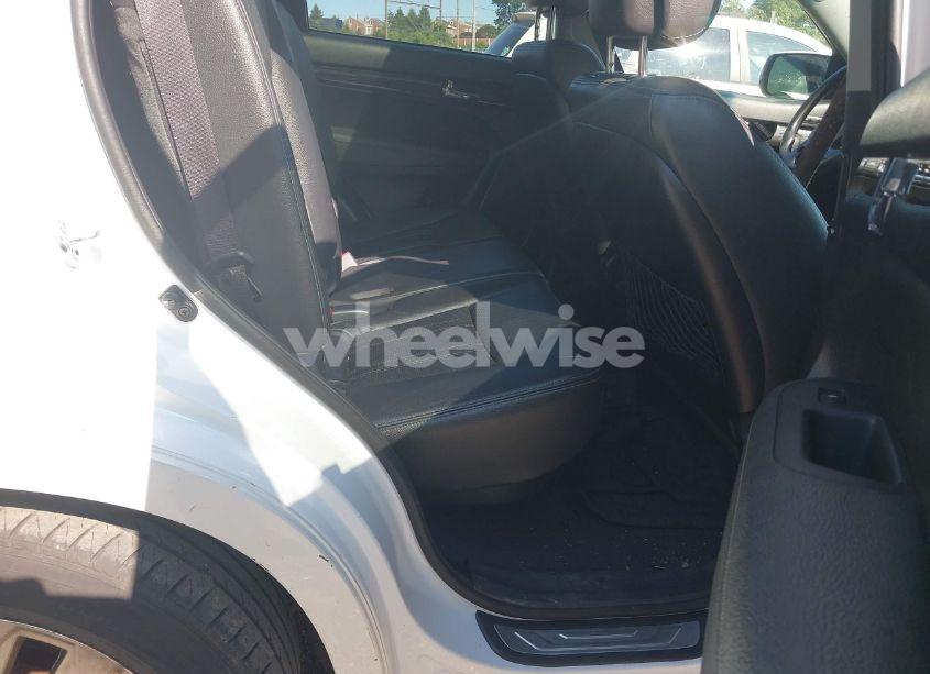 Photo 8 of 2012 Kia Sorento SX V6 (VIN 5XYKWDA21CG253986)
