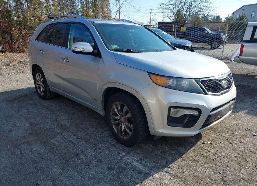 2012 Kia Sorento SX V6 (VIN 5XYKWDA21CG278547) main photo