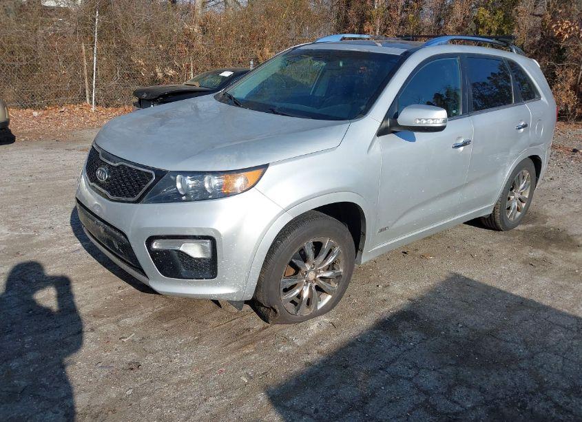 Photo 2 of 2012 Kia Sorento SX V6 (VIN 5XYKWDA21CG278547)