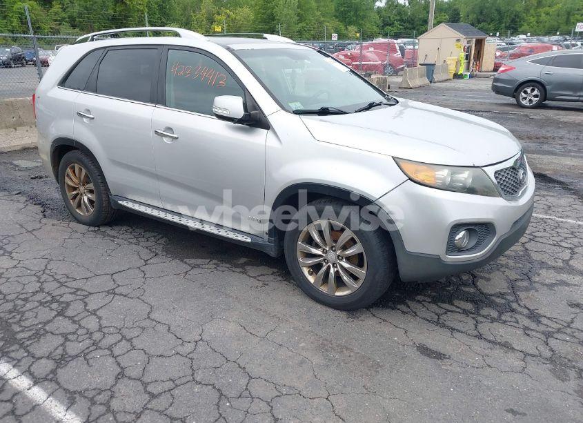 2012 Kia Sorento SX V6 (VIN 5XYKWDA21CG296269) main photo