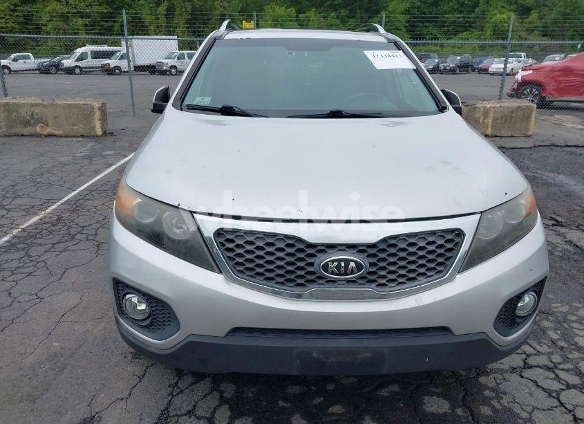 Photo 6 of 2012 Kia Sorento SX V6 (VIN 5XYKWDA21CG296269)