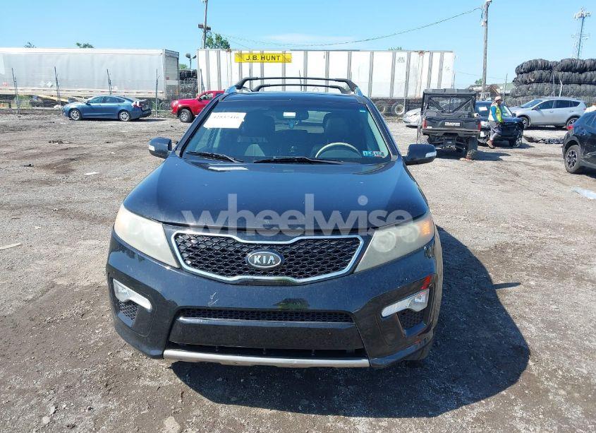 Photo 13 of 2011 Kia Sorento SX V6 (VIN 5XYKWDA22BG100645)