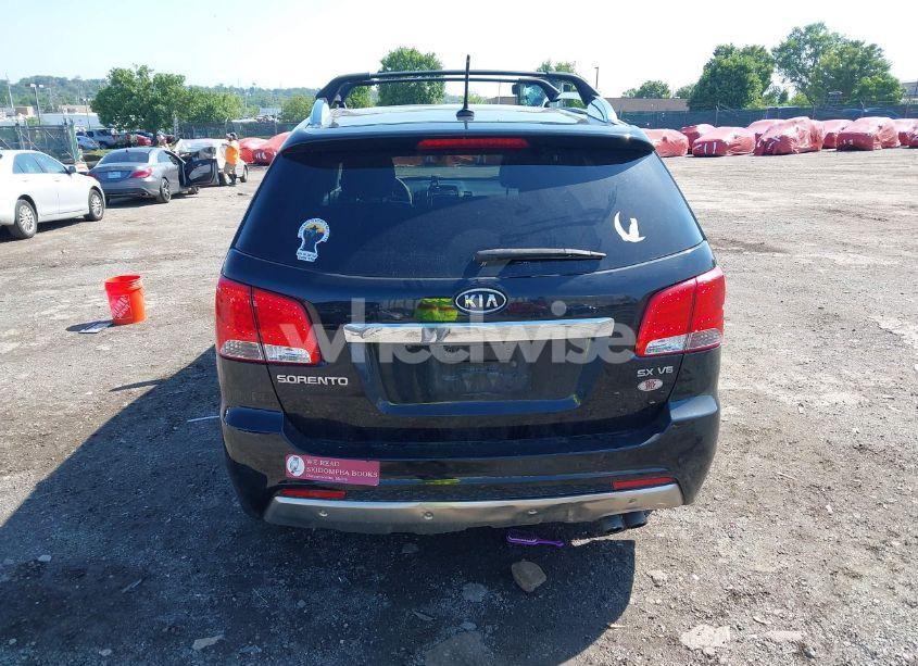 Photo 17 of 2011 Kia Sorento SX V6 (VIN 5XYKWDA22BG100645)