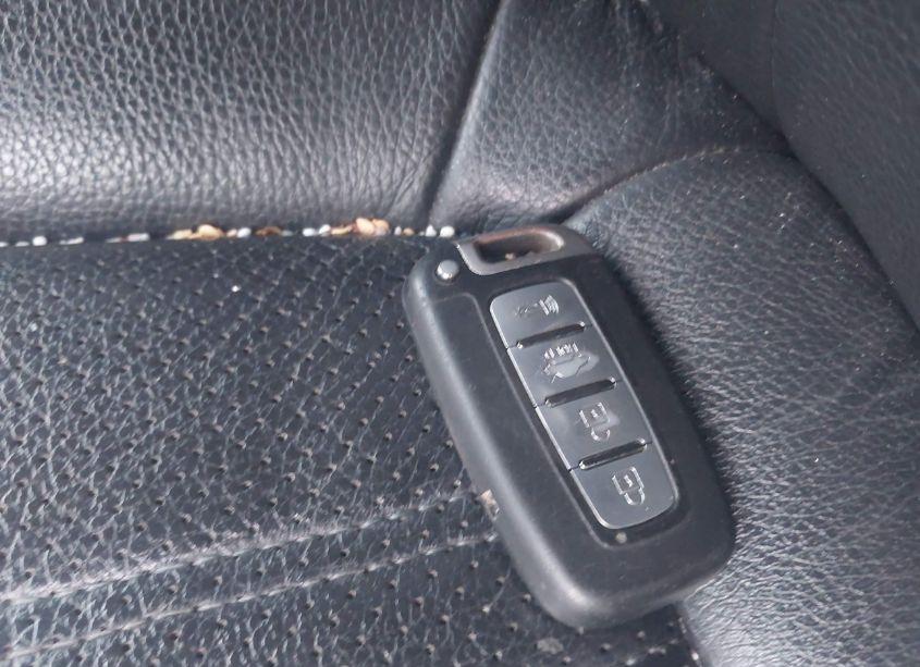 Photo 11 of 2012 Kia Sorento SX V6 (VIN 5XYKWDA22CG224531)