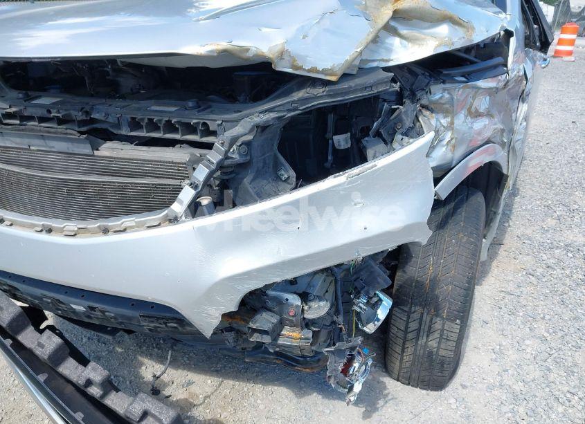 Photo 13 of 2012 Kia Sorento SX V6 (VIN 5XYKWDA22CG272661)