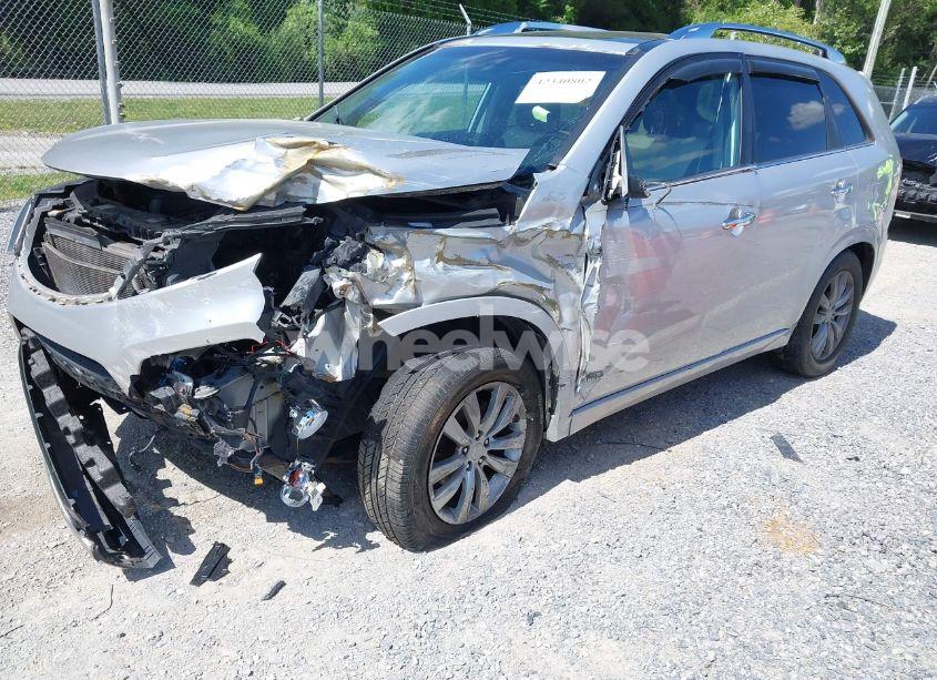 Photo 2 of 2012 Kia Sorento SX V6 (VIN 5XYKWDA22CG272661)