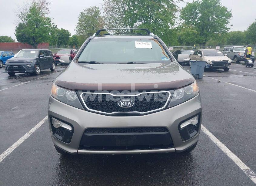 Photo 12 of 2013 Kia Sorento SX V6 (VIN 5XYKWDA22DG354679)