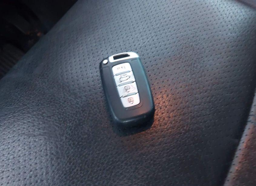 Photo 11 of 2013 Kia Sorento SX V6 (VIN 5XYKWDA22DG386967)