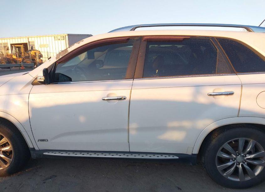 Photo 14 of 2013 Kia Sorento SX V6 (VIN 5XYKWDA22DG386967)