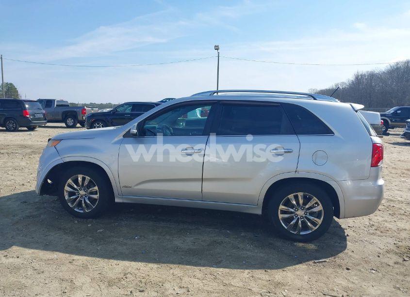 Photo 14 of 2012 Kia Sorento SX V6 (VIN 5XYKWDA23CG194617)