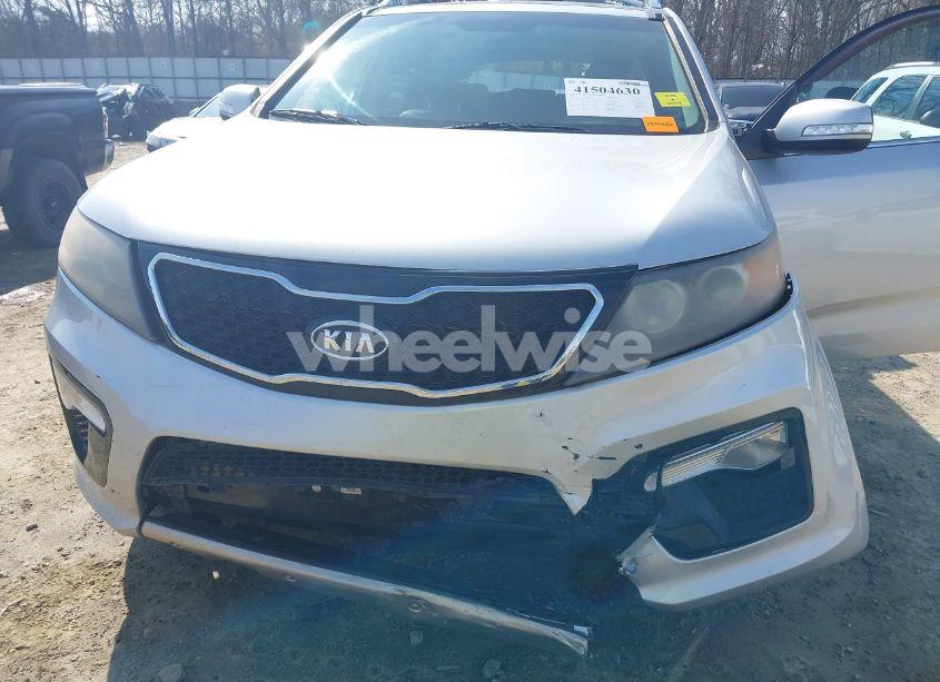 Photo 6 of 2012 Kia Sorento SX V6 (VIN 5XYKWDA23CG194617)
