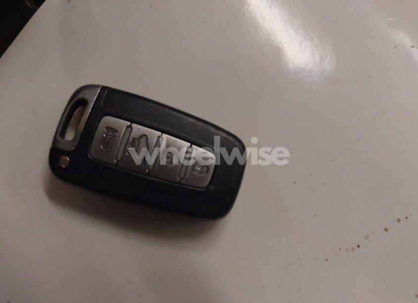 Photo 11 of 2013 Kia Sorento SX V6 (VIN 5XYKWDA23DG333937)