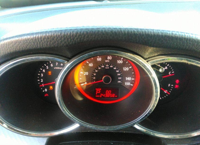 Photo 7 of 2011 Kia Sorento SX V6 (VIN 5XYKWDA24BG144131)