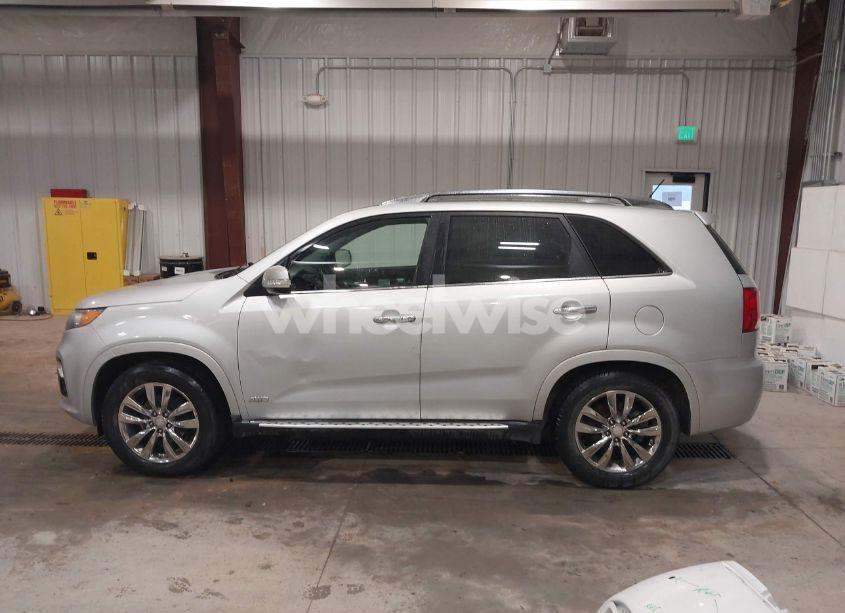 Photo 14 of 2013 Kia Sorento SX V6 (VIN 5XYKWDA24DG380944)