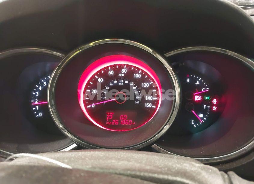 Photo 7 of 2013 Kia Sorento SX V6 (VIN 5XYKWDA24DG380944)