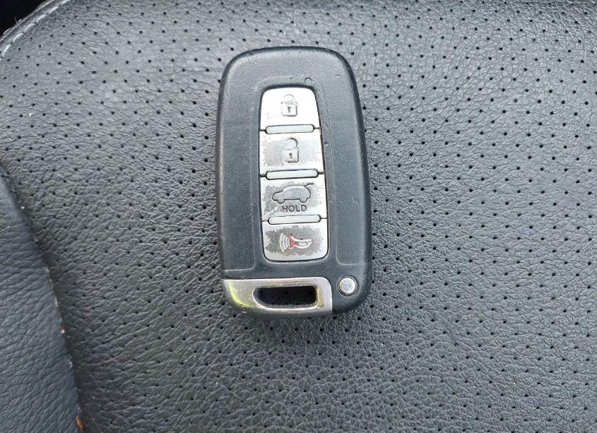 Photo 11 of 2013 Kia Sorento SX V6 (VIN 5XYKWDA24DG397078)