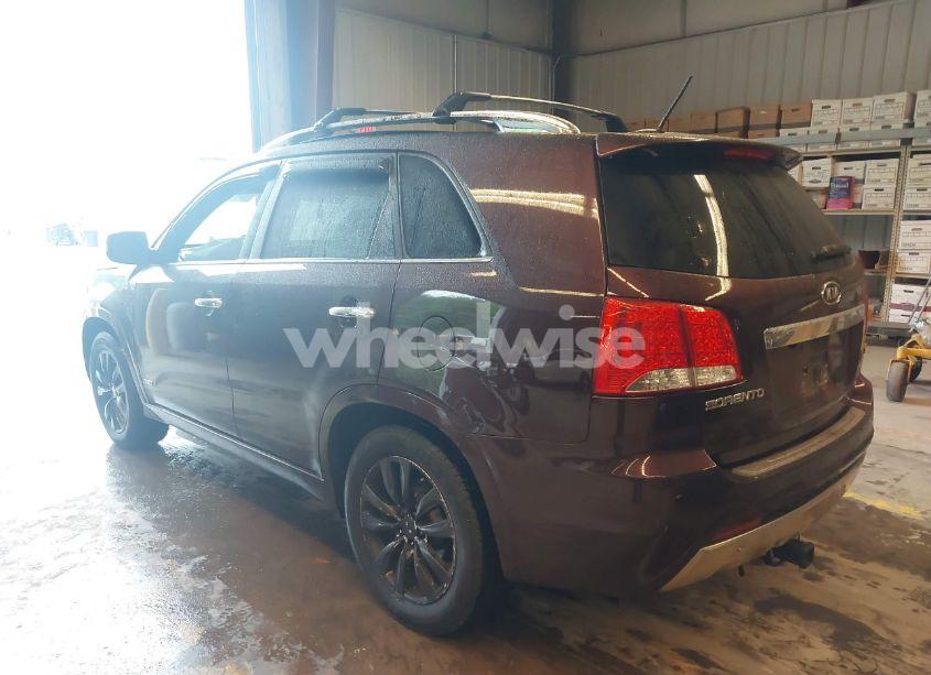 Photo 3 of 2012 Kia Sorento SX V6 (VIN 5XYKWDA25CG195297)