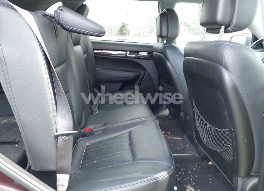 Photo 8 of 2012 Kia Sorento SX V6 (VIN 5XYKWDA25CG283654)