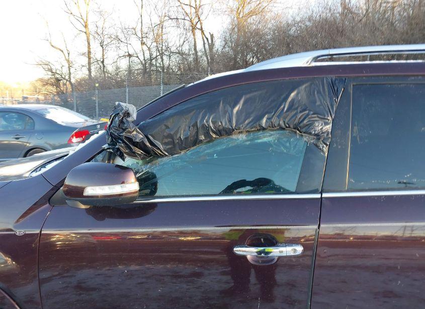 Photo 6 of 2012 Kia Sorento SX V6 (VIN 5XYKWDA26CG193297)