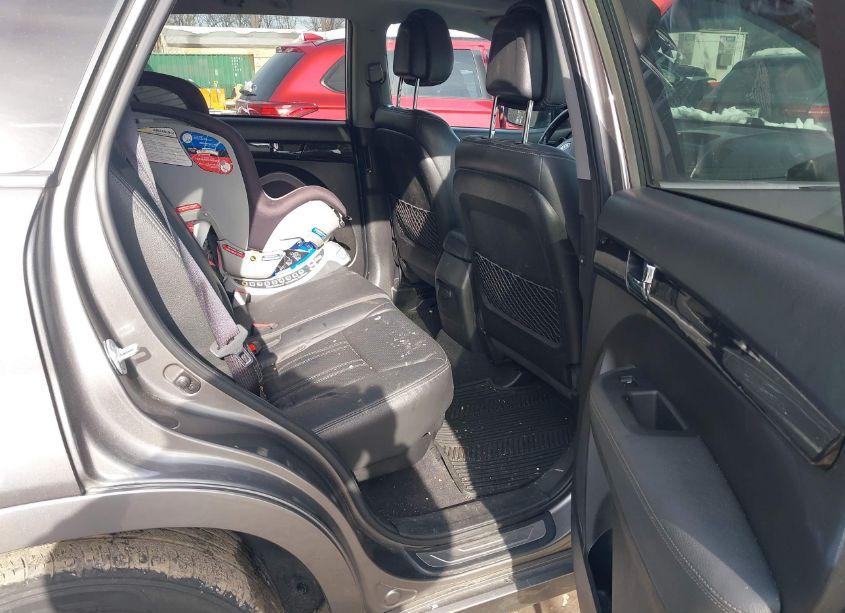 Photo 8 of 2013 Kia Sorento SX V6 (VIN 5XYKWDA27DG398371)