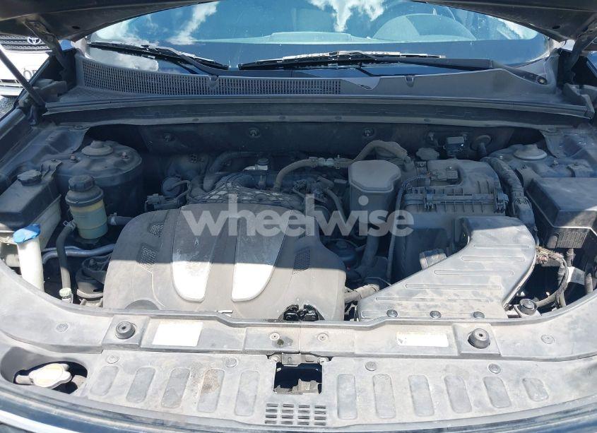 Photo 10 of 2011 Kia Sorento SX V6 (VIN 5XYKWDA28BG135450)