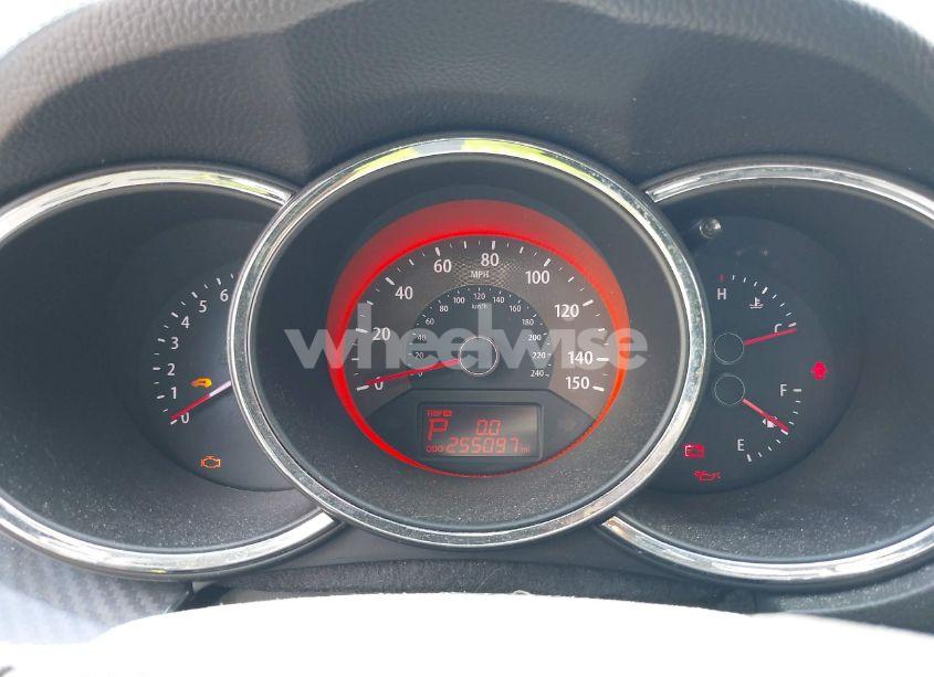 Photo 7 of 2011 Kia Sorento SX V6 (VIN 5XYKWDA28BG135450)