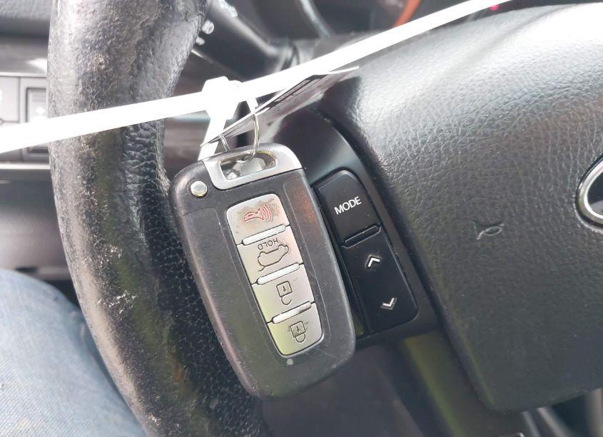 Photo 11 of 2013 Kia Sorento SX V6 (VIN 5XYKWDA28DG358199)