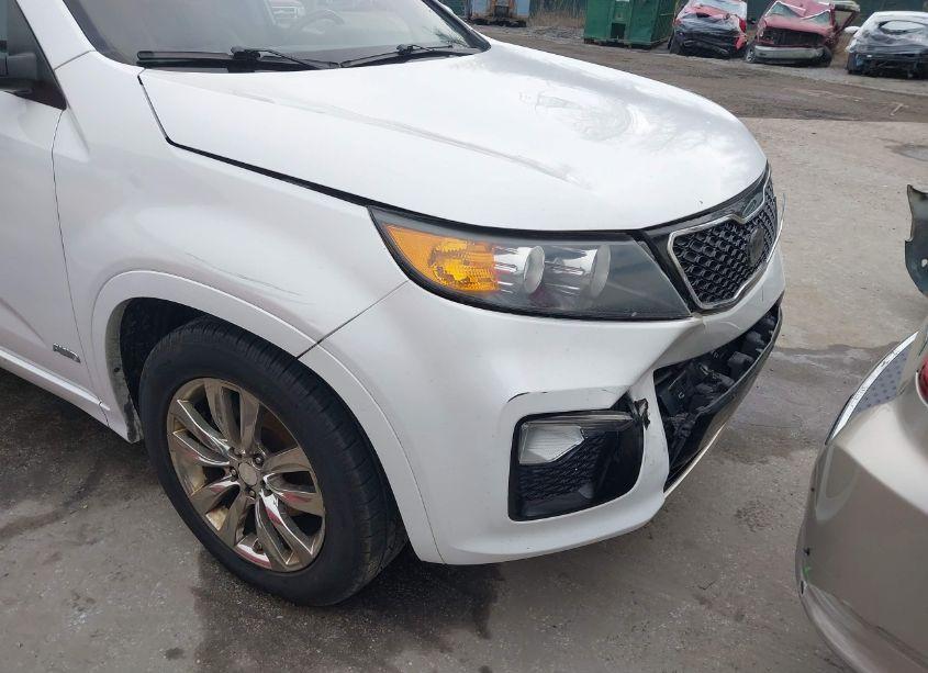 Photo 6 of 2013 Kia Sorento SX V6 (VIN 5XYKWDA28DG358199)