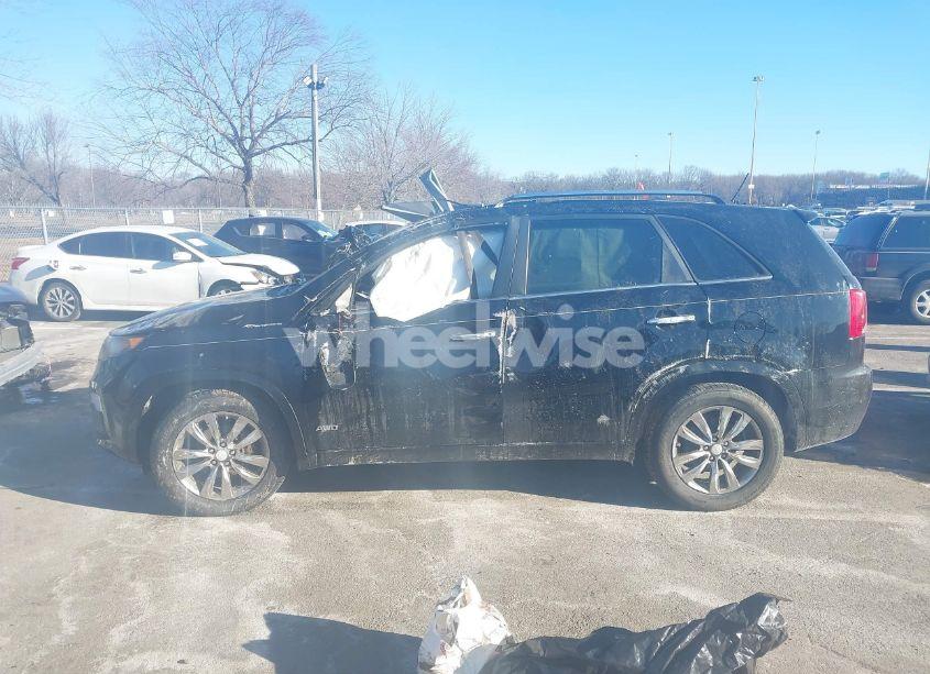 Photo 14 of 2013 Kia Sorento SX V6 (VIN 5XYKWDA28DG367307)